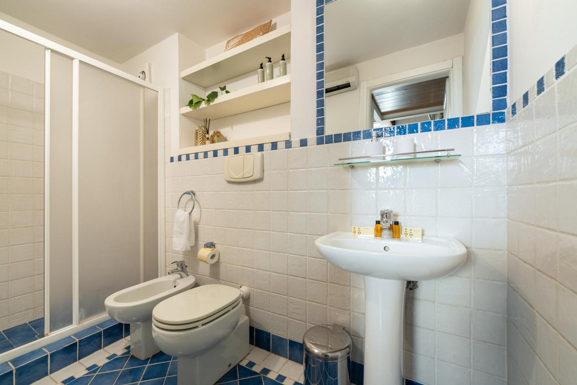 Via Cimabue 8B - Florence Charming Apartments - Metropolitan Loft In Florence - 20 Minute Walk To City Center - Excellent Base For Exploring - Less Than 5 Minute Walk To The Supermarket - Amazing Bakery On The Corner Exteriér fotografie